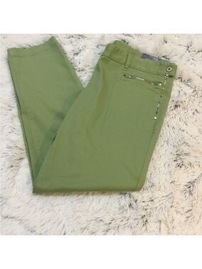 Skyes the limit side zipper and button closure Womans size 12 NWT
